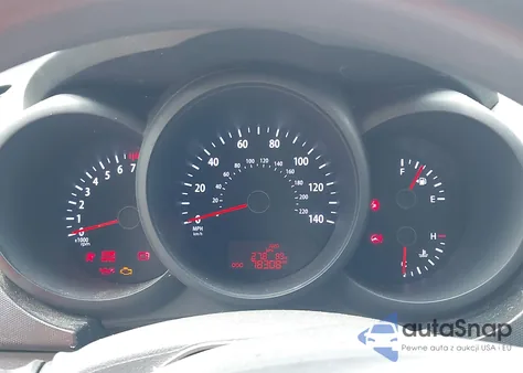 2013 Kia Soul z USA, uszkodzony, nr VIN KNDJT2A53D7572257